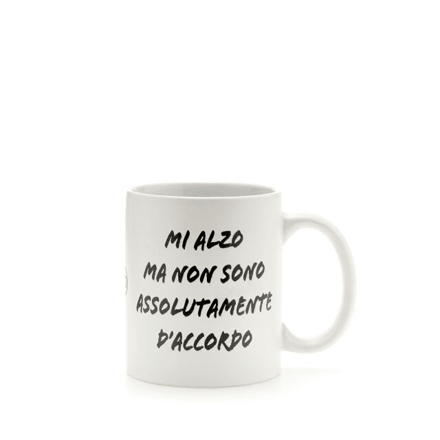 PiùForty - Mug Bianca Mi Alzo Ma...